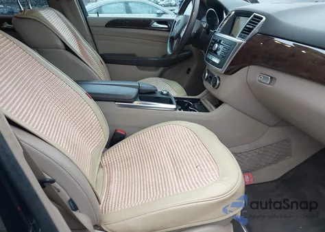 2013 Mercedes-Benz Ml 350 4Matic z USA, uszkodzony, nr VIN 4JGDA5HB6DA235418